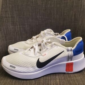 Nike Reposto White Flash Crimson